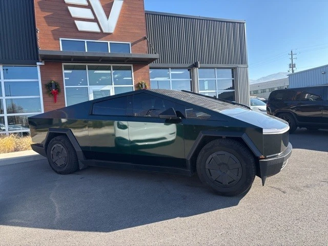 2025 Tesla Cybertruck - Image 9 of 21