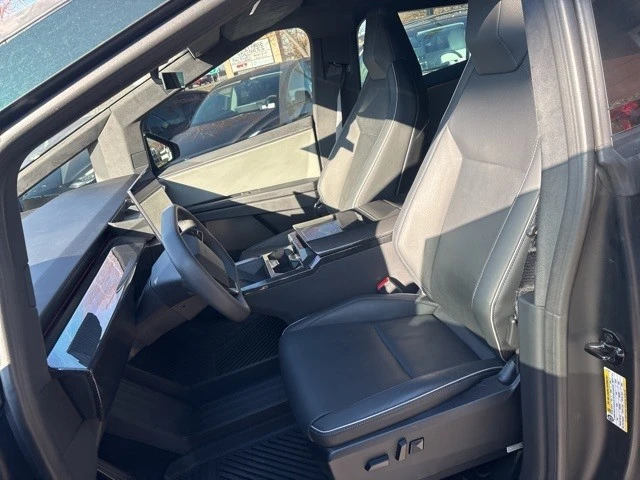 2025 Tesla Cybertruck - Image 12 of 21