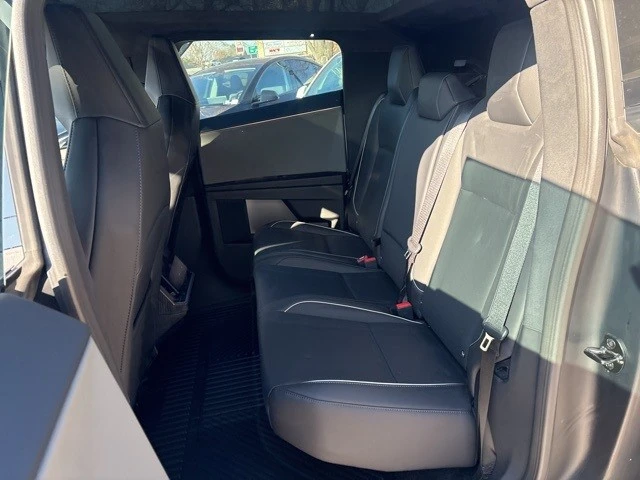 2025 Tesla Cybertruck - Image 17 of 21