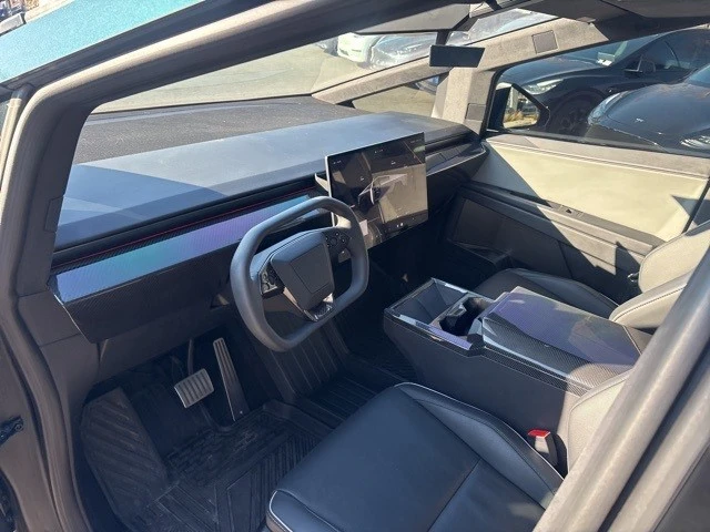 2025 Tesla Cybertruck - Image 13 of 21