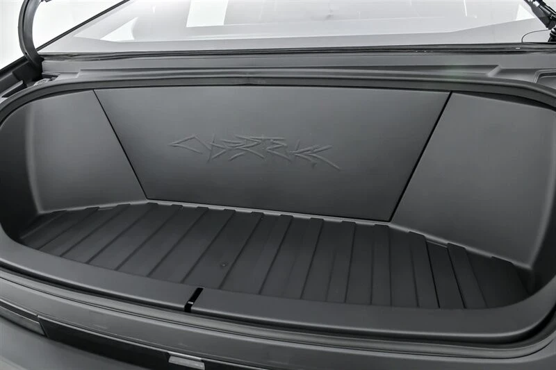 2025 Tesla Cybertruck - Image 17 of 21