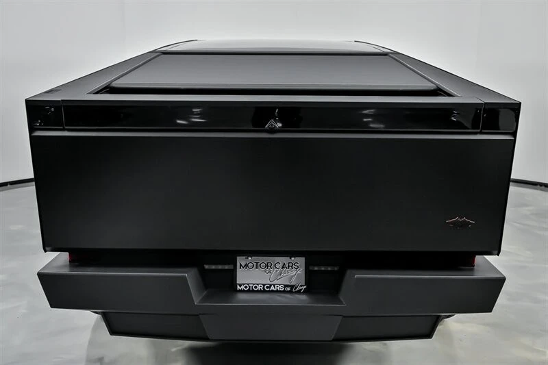 2025 Tesla Cybertruck - Image 11 of 21