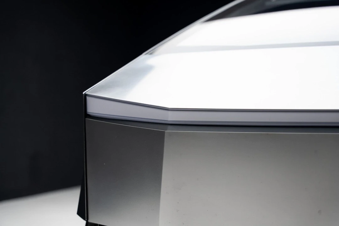 2025 Tesla Cybertruck - Image 8 of 21