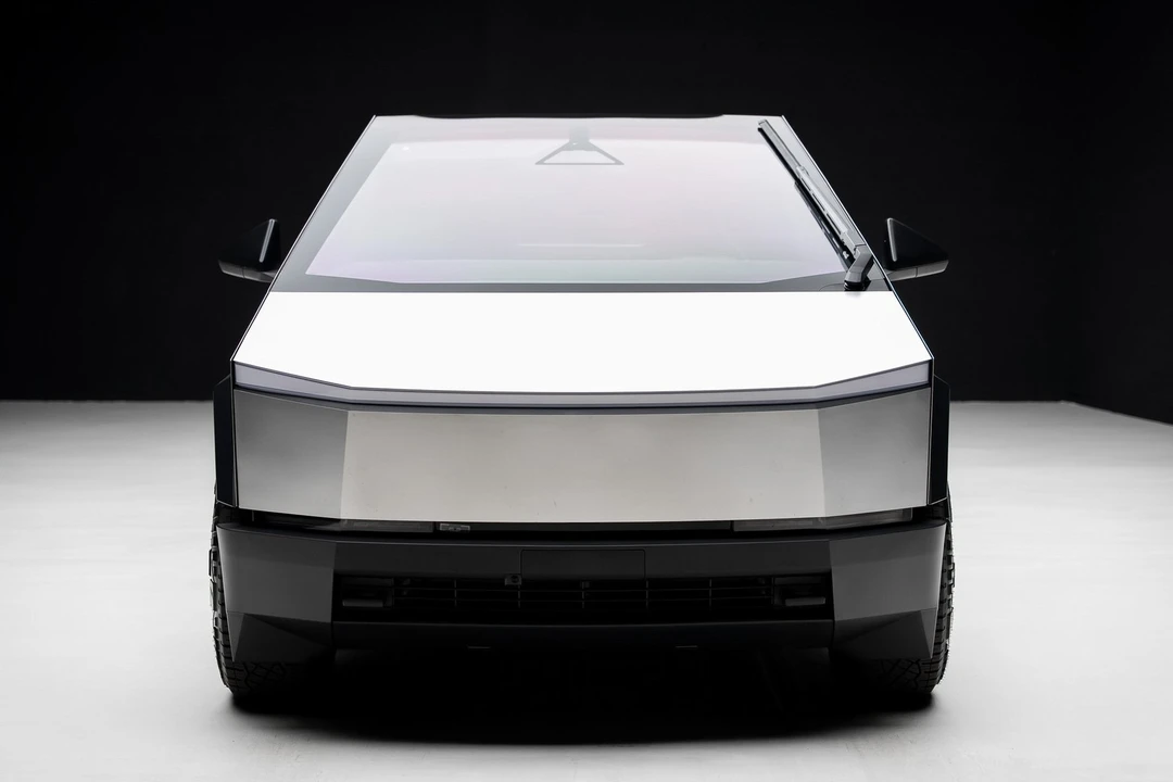2025 Tesla Cybertruck - Image 6 of 21