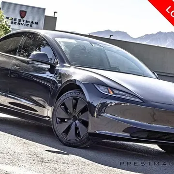 2025 Tesla Model 3 Long Range