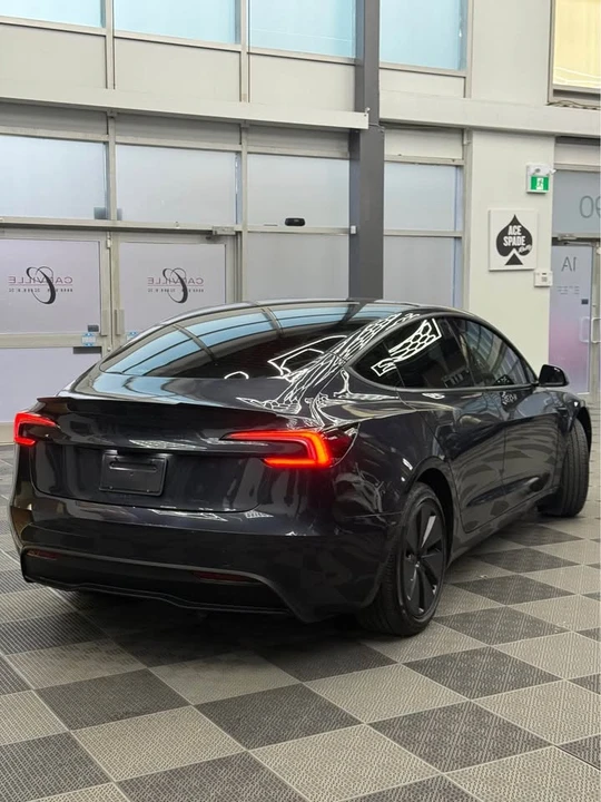 2025 Tesla Model 3 - Image 3 of 6