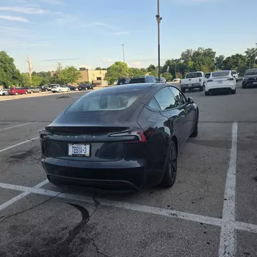 2025 Tesla Model 3 Long Range