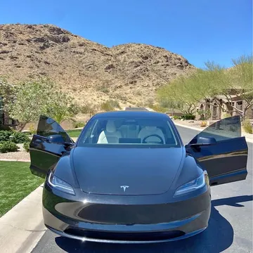 2025 Tesla Model 3 Long Range