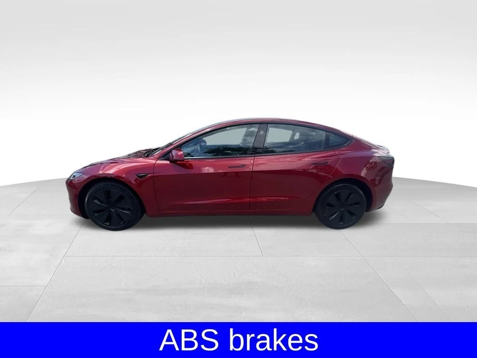 2025 Tesla Model 3 - Image 7 of 12