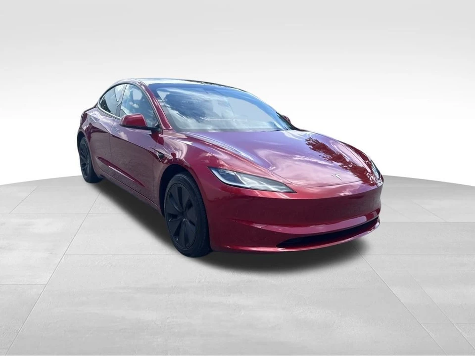 2025 Tesla Model 3 - Image 2 of 12
