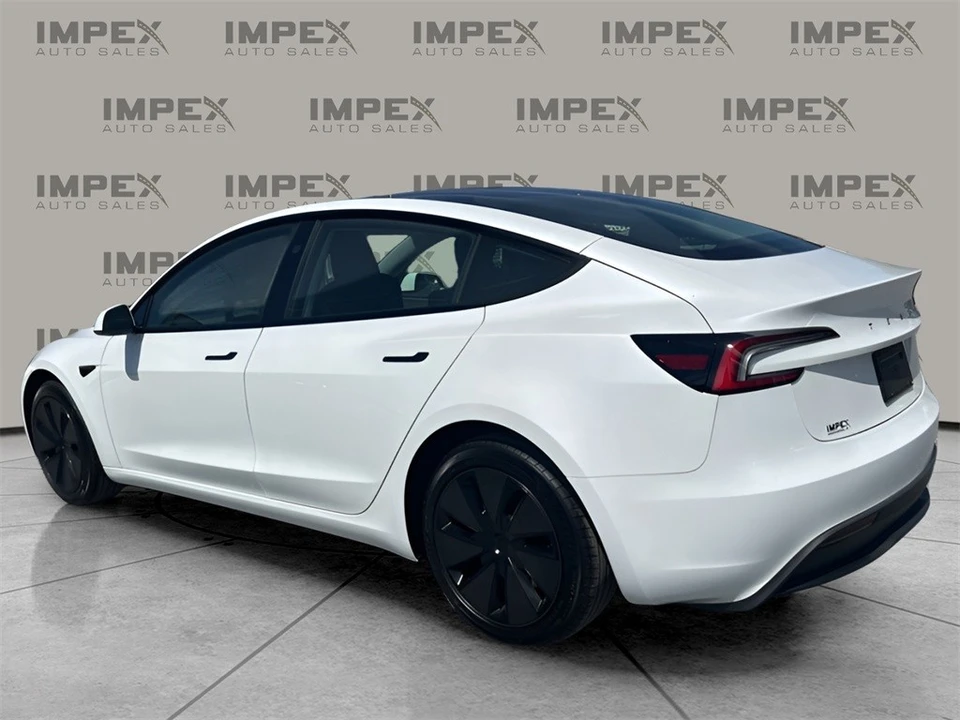 2025 Tesla Model 3 - Image 3 of 12
