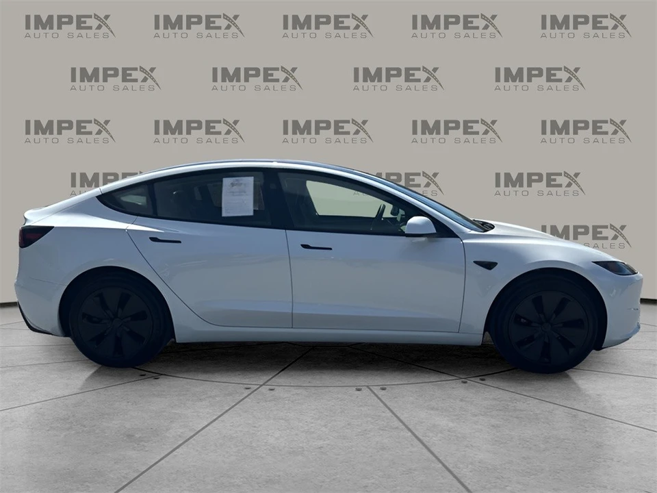 2025 Tesla Model 3 - Image 6 of 12