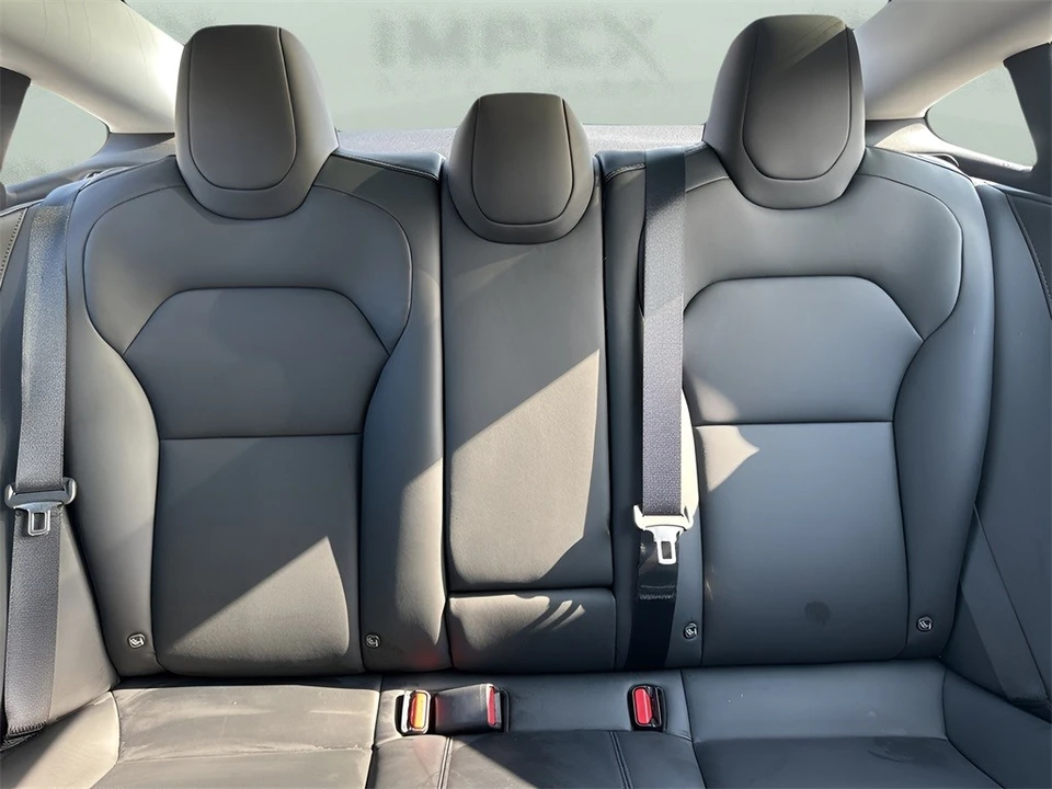 2025 Tesla Model 3 - Image 12 of 12