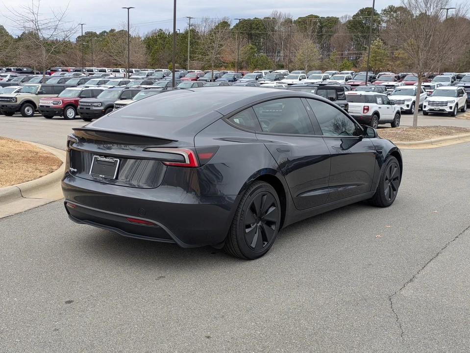 2025 Tesla Model 3 - Image 4 of 12