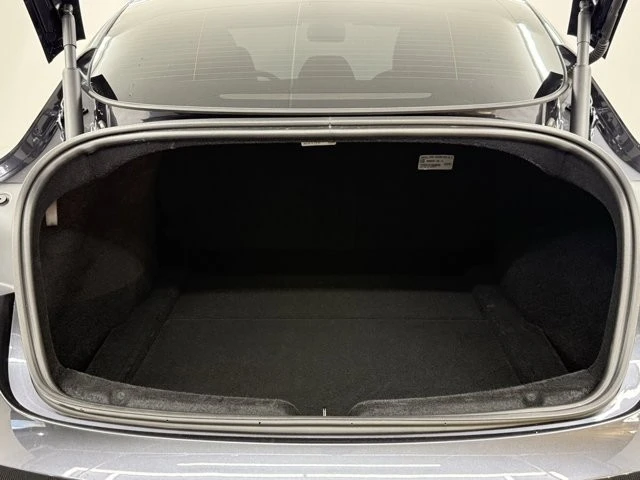 2025 Tesla Model 3 - Image 11 of 12