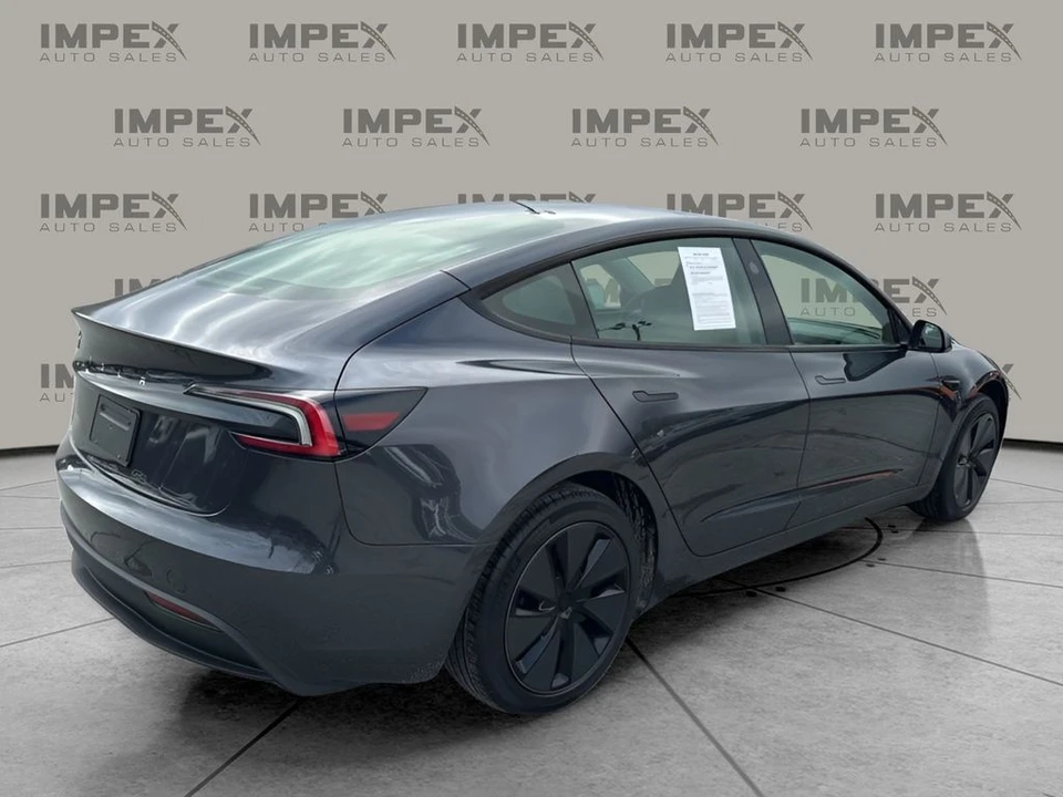 2025 Tesla Model 3 - Image 5 of 12