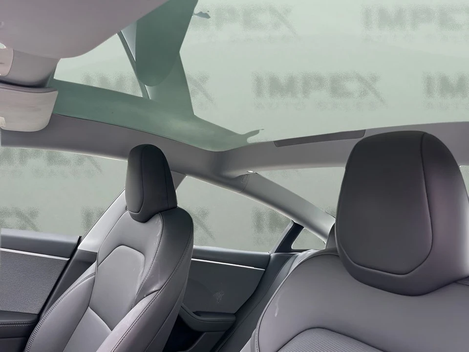 2025 Tesla Model 3 - Image 11 of 21