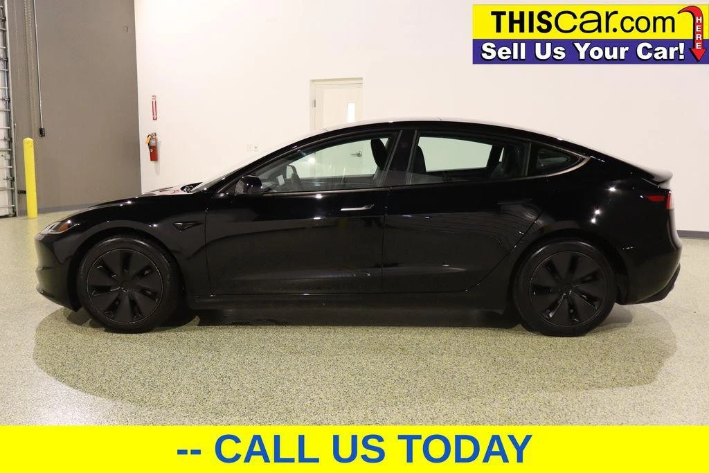2025 Tesla Model 3 - Image 5 of 12