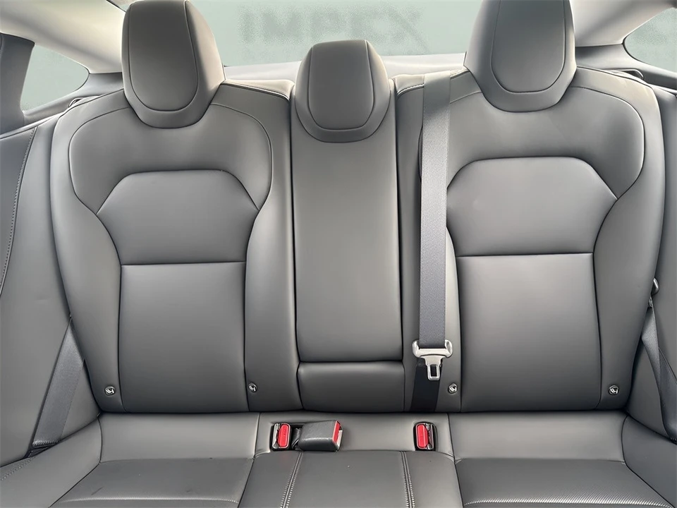 2025 Tesla Model 3 - Image 12 of 12