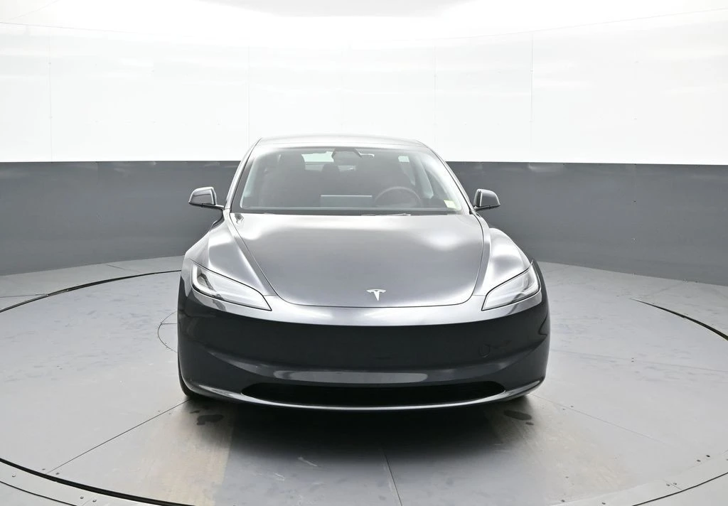 2025 Tesla Model 3 - Image 2 of 21