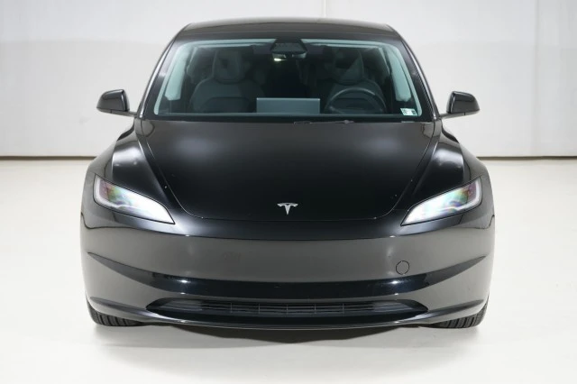 2025 Tesla Model 3 - Image 7 of 21