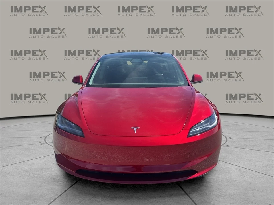 2025 Tesla Model 3 - Image 8 of 12