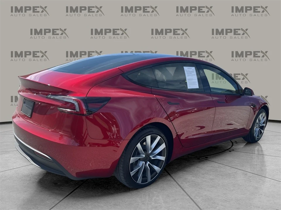 2025 Tesla Model 3 - Image 5 of 12