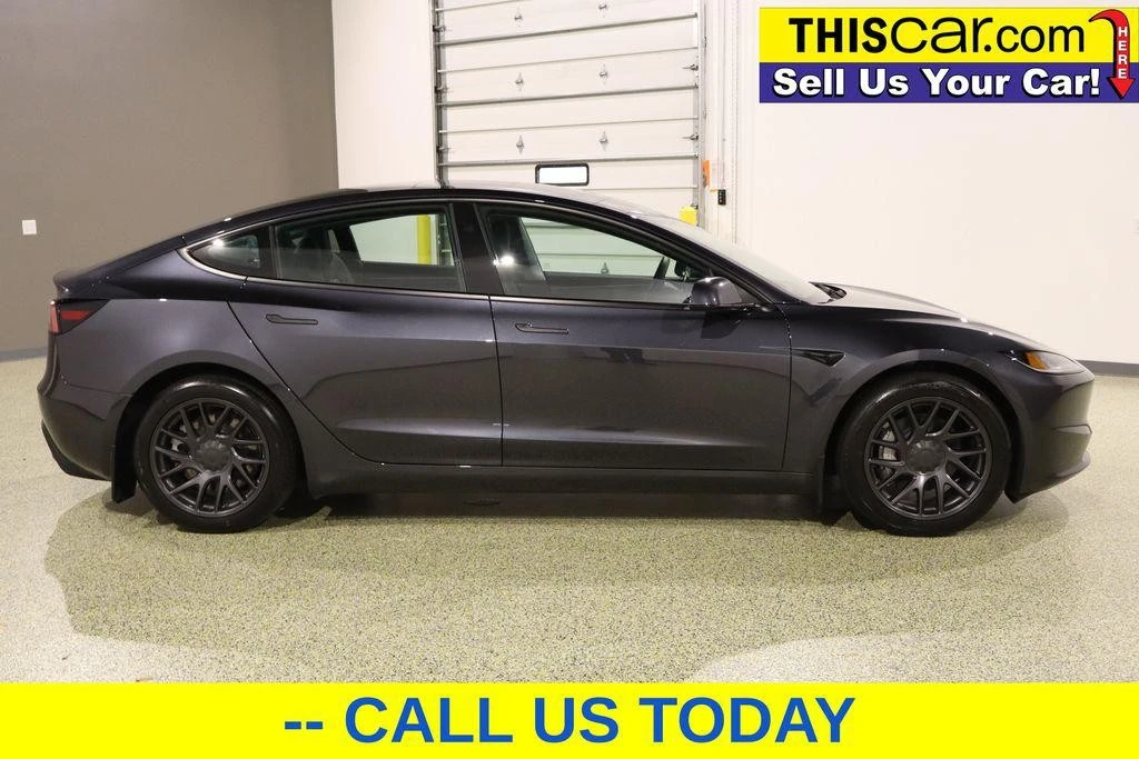 2025 Tesla Model 3 - Image 10 of 21