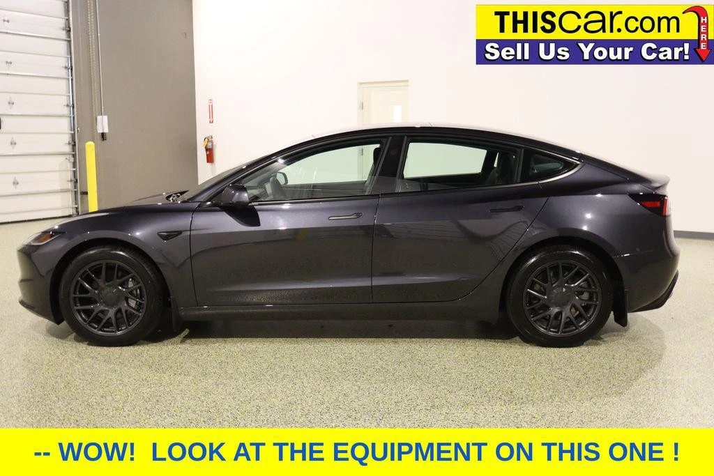 2025 Tesla Model 3 - Image 5 of 21
