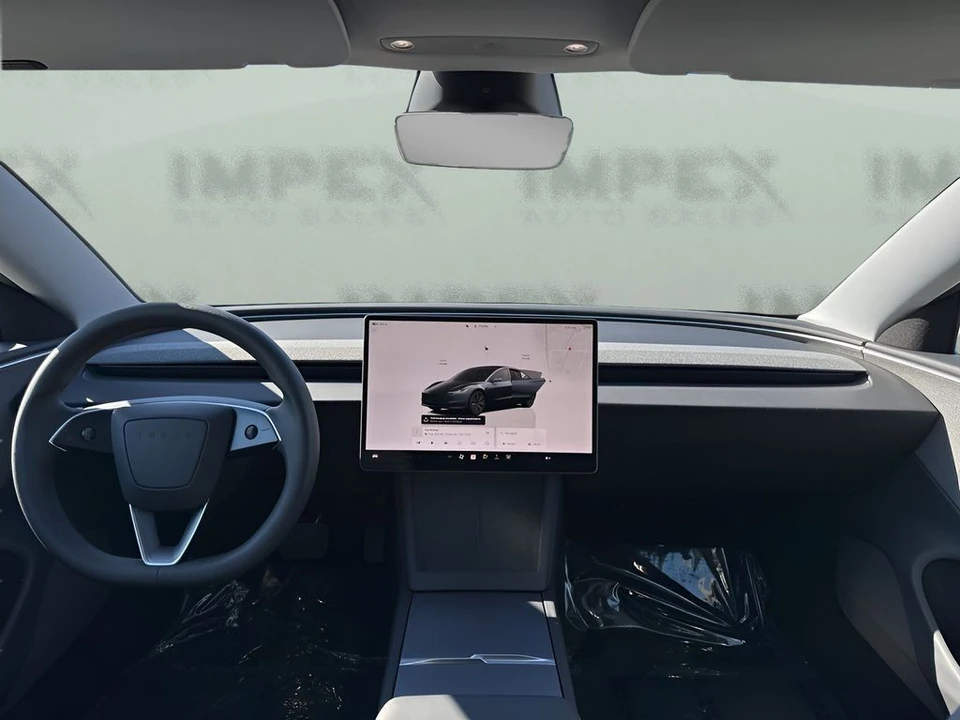 2025 Tesla Model 3 - Image 14 of 21