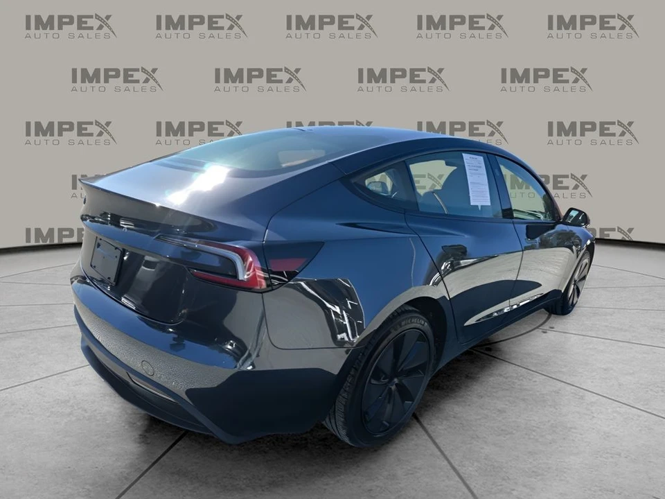 2025 Tesla Model 3 - Image 5 of 12
