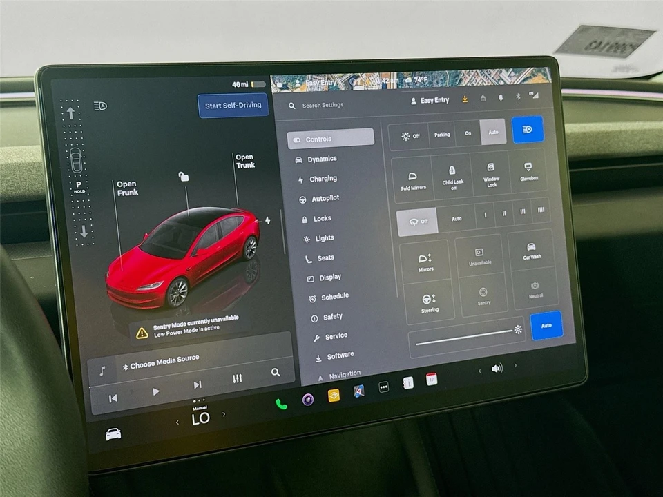 2025 Tesla Model 3 - Image 12 of 21