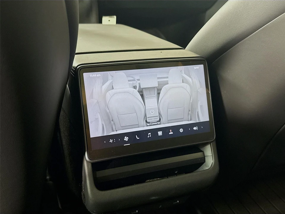 2025 Tesla Model 3 - Image 16 of 21