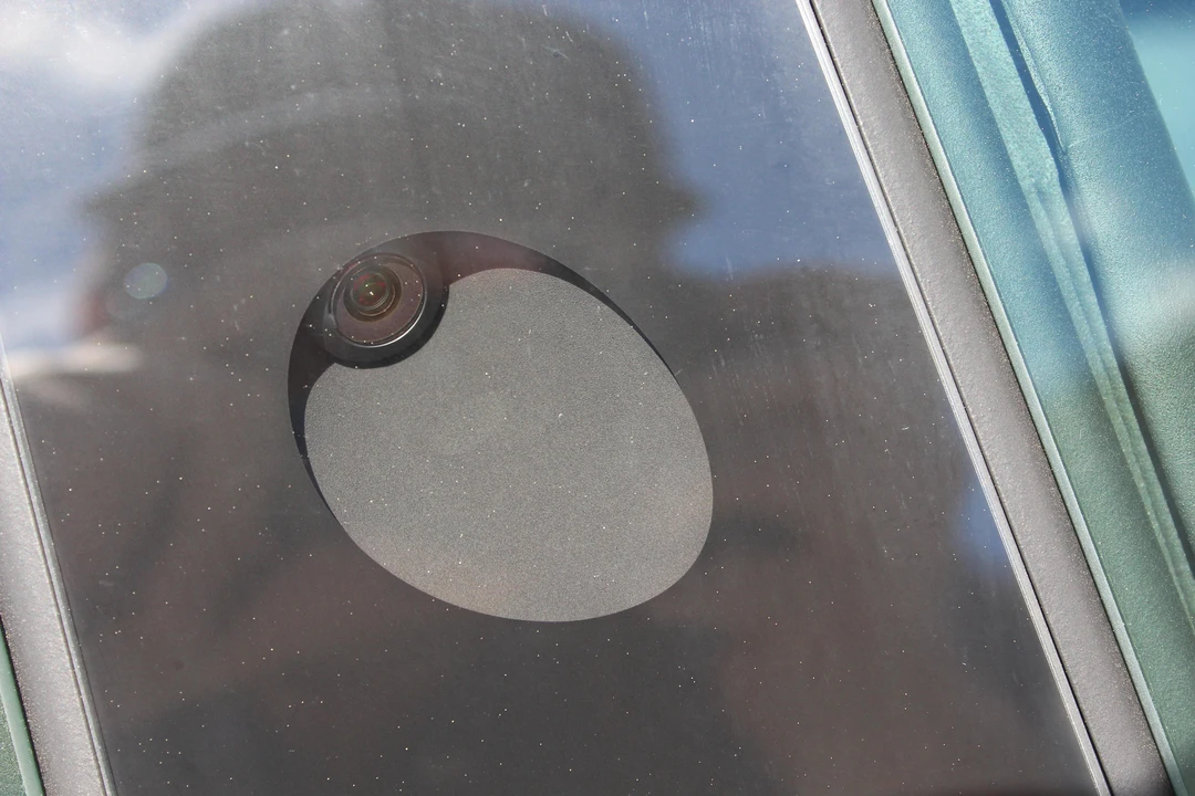 2025 Tesla Model 3 - Image 23 of 31