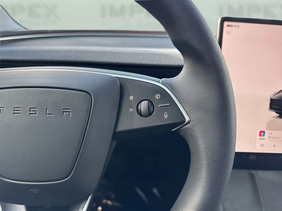 2025 Tesla Model 3 - Image 17 of 21