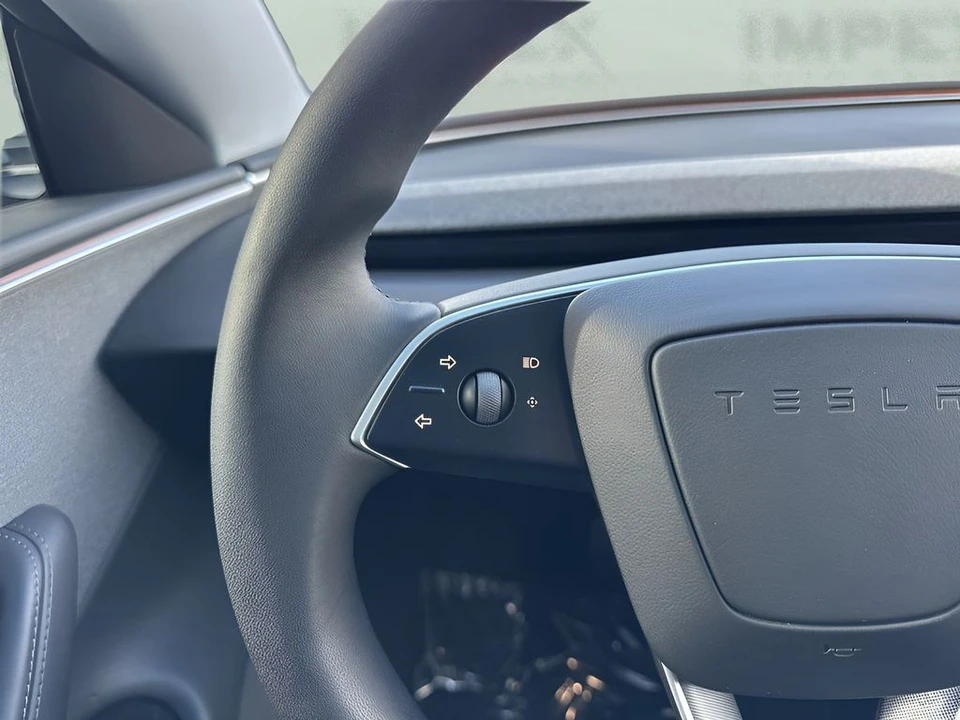 2025 Tesla Model 3 - Image 16 of 21