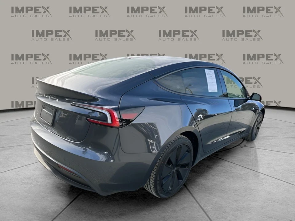 2025 Tesla Model 3 - Image 5 of 12