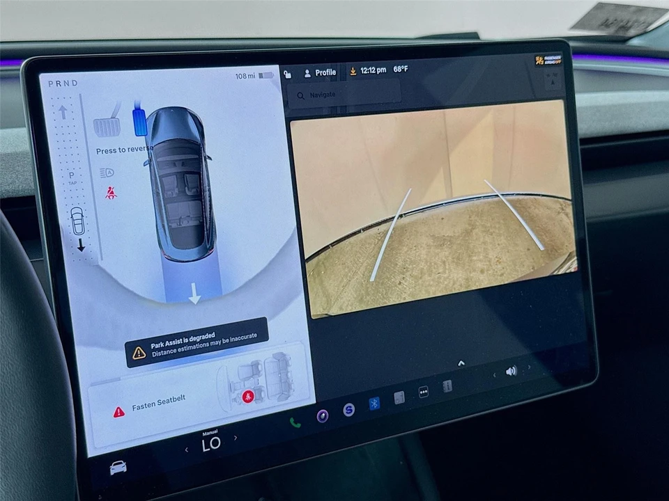 2025 Tesla Model 3 - Image 8 of 18
