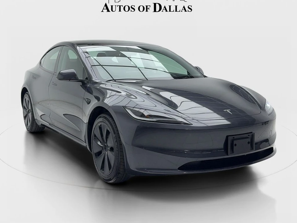 2025 Tesla Model 3 - Image 2 of 21