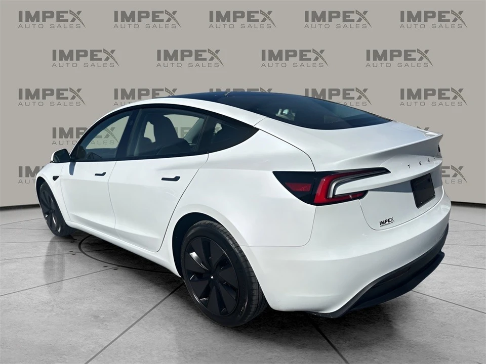 2025 Tesla Model 3 - Image 3 of 12