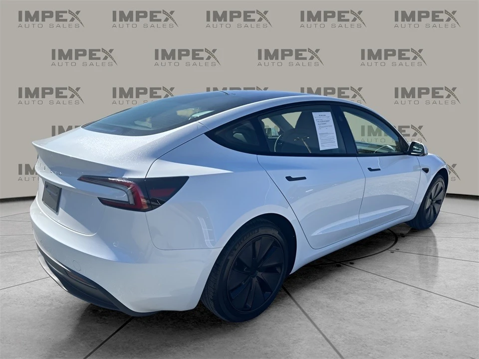 2025 Tesla Model 3 - Image 5 of 12