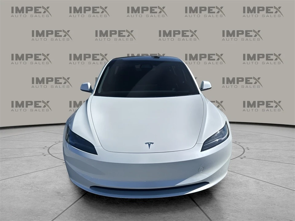2025 Tesla Model 3 - Image 8 of 12