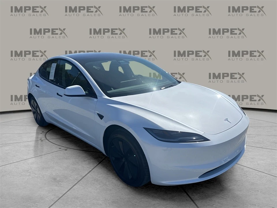 2025 Tesla Model 3 - Image 7 of 12