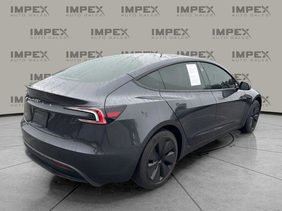 2025 Tesla Model 3 - Image 5 of 21