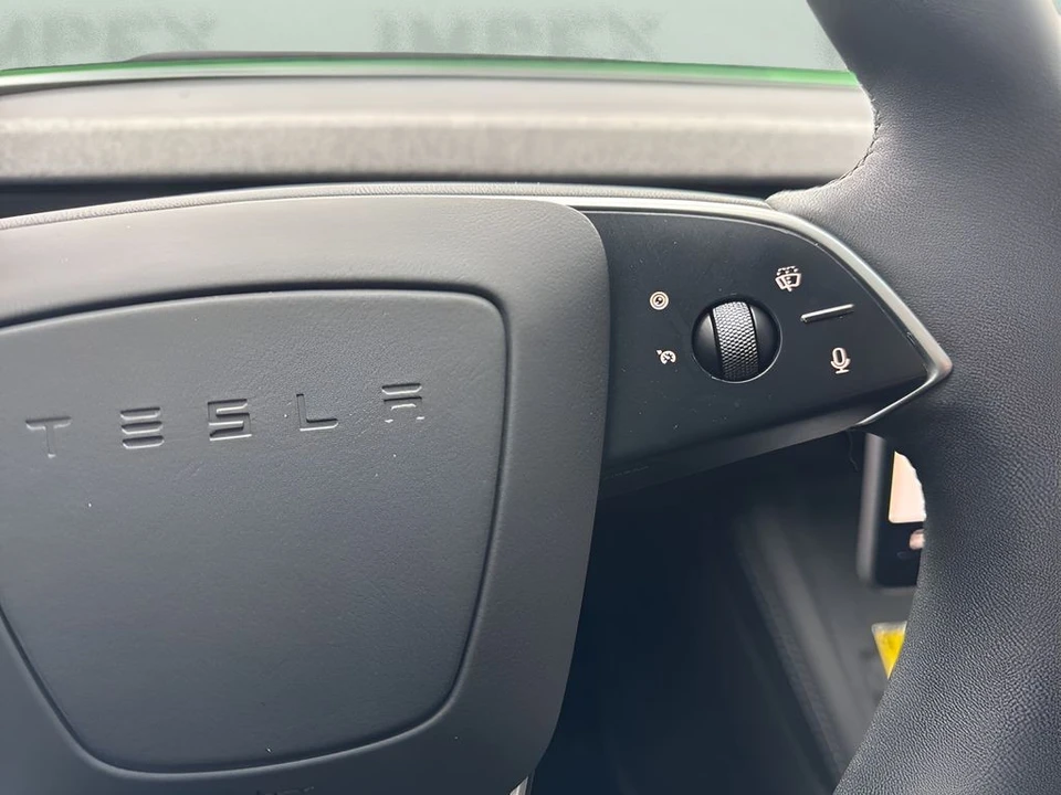 2025 Tesla Model 3 - Image 18 of 21