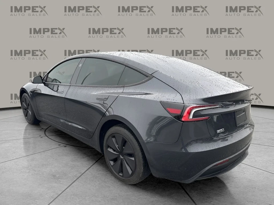 2025 Tesla Model 3 - Image 3 of 21