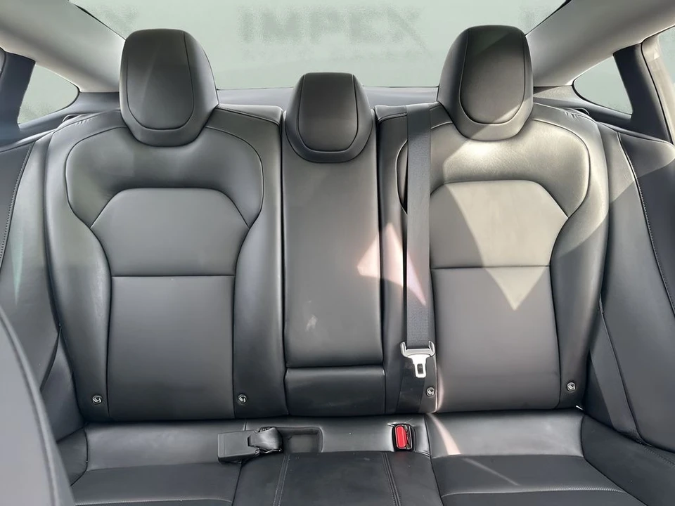 2025 Tesla Model 3 - Image 12 of 21
