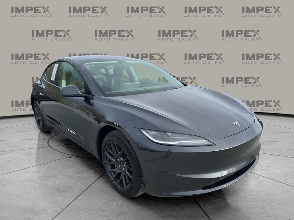 2025 Tesla Model 3 - Image 7 of 21