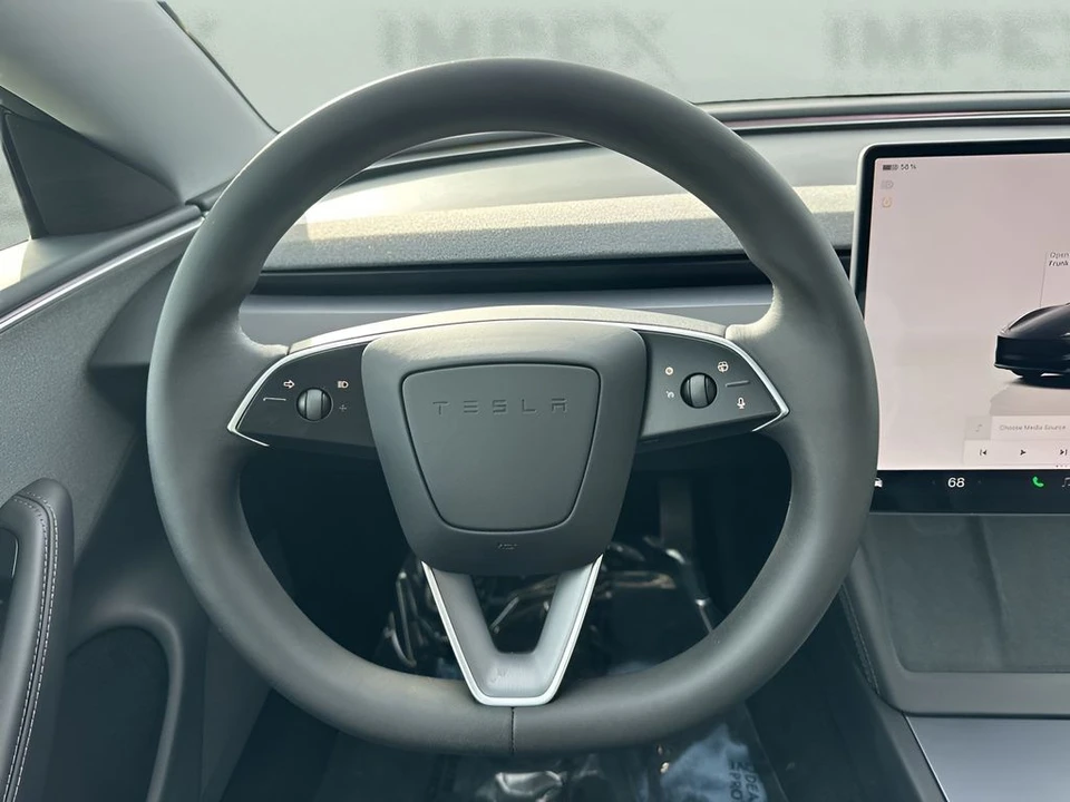 2025 Tesla Model 3 - Image 15 of 21