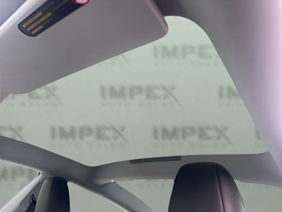 2025 Tesla Model 3 - Image 11 of 12